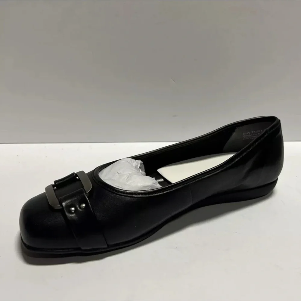 Trotters Womens Sizzle Signature Flat Black Size 8.5 W